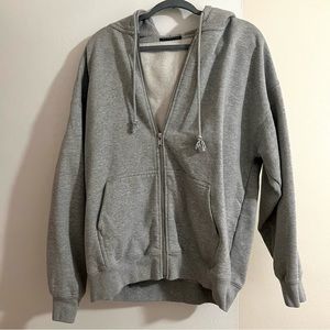 ✨Brandy Melville CHRISTY HOODIE✨